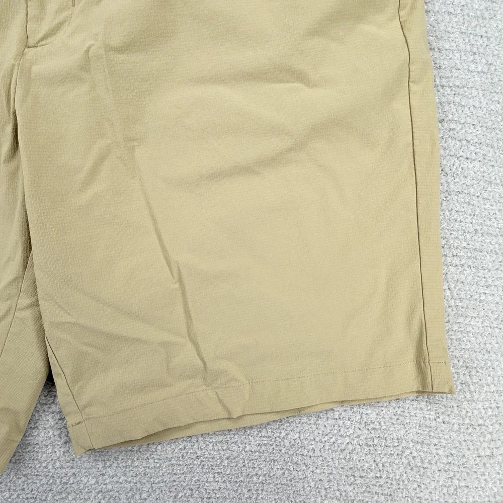 Tommy Bahama Chip Shot Shorts Mens 42 Brown Golf Chino Islandzone Performance